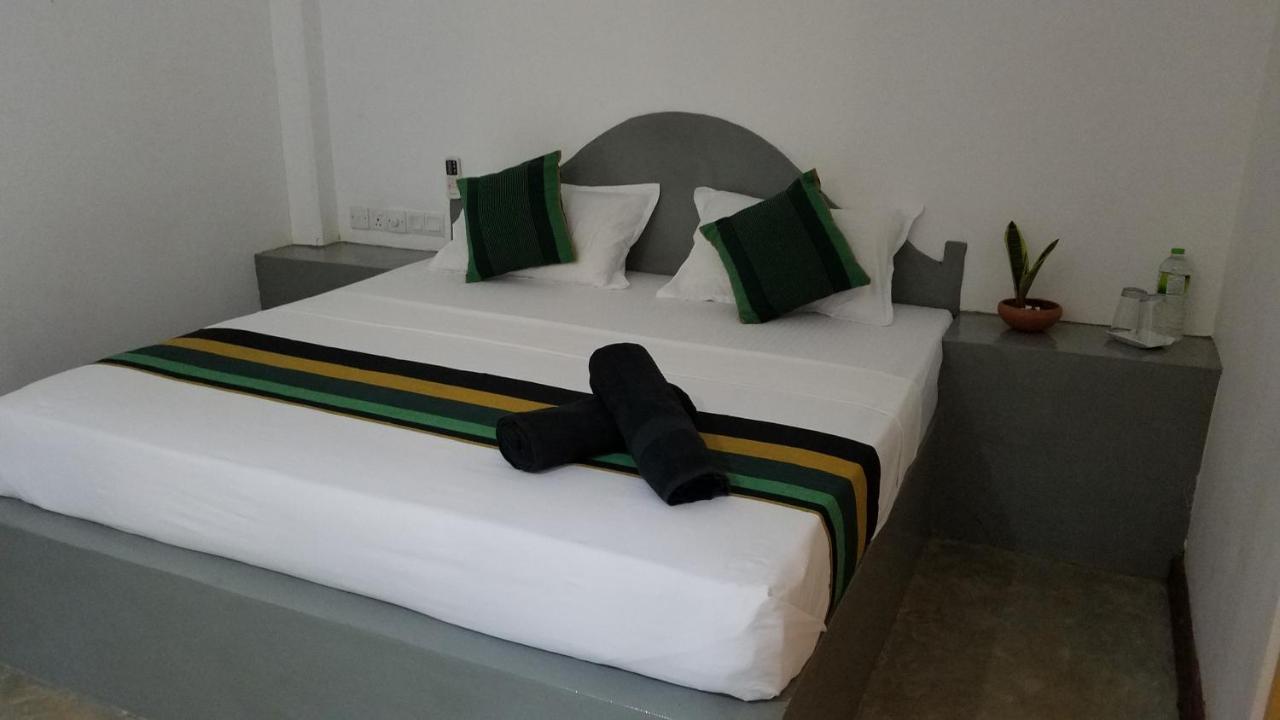 Sigiri Holiday Villa Сигирия Екстериор снимка